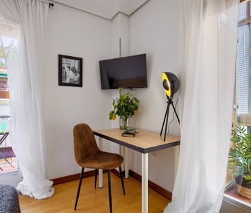 Calle de Sancho Dávila, Madrid, Community of Madrid 28028 - Photo 3