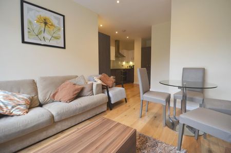 Union House, Clayton Road, Hayes, UB3 - Photo 5