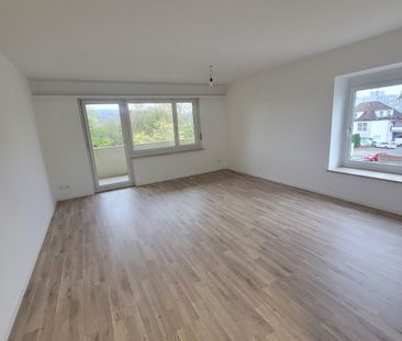 Rent a 4 rooms apartment in Fahrweid - Foto 5