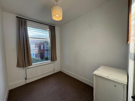 2 bedroom maisonette to rent - Photo 3