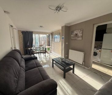 Belfast Walk, Derby, DE21 - Photo 1