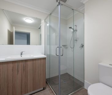 QUITE COMPLEX IN CRAIGIE OVERLOOKING PARK! - Photo 3