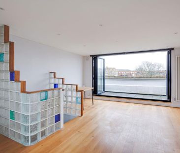 2 bedroom maisonette to rent - Photo 1