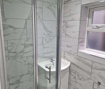 1 Bed Flat, High Road, NW10 - Photo 5