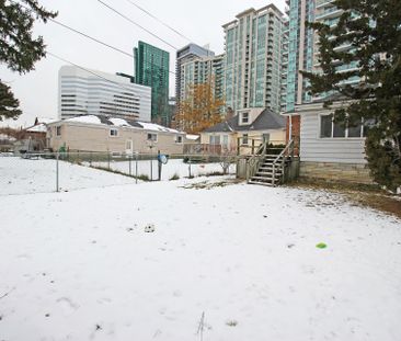 For Lease - 57 Glendora Avenue, Toronto, Ontario - Photo 5