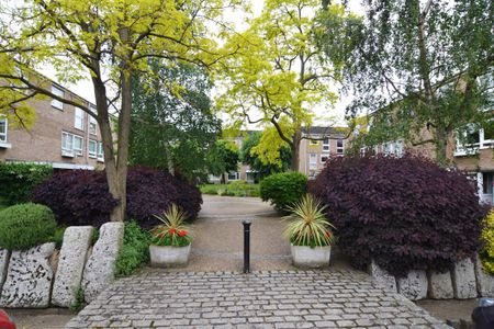 Harrowdene Gardens, Teddington, TW11 - Photo 5