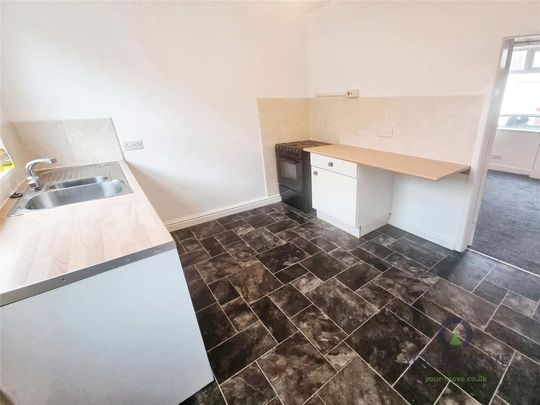 2 bedroom terraced house to rent - Photo 1