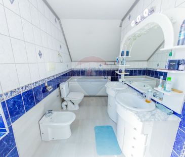 Vilă cu 5 camere de închiriat - Fotografie 3