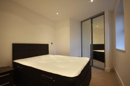 2 bedroom apartment to rent - Photo 3