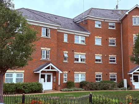 Crispin Way, Uxbridge, UB8 3WT - Photo 5