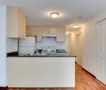 For Lease - 15 Maplewood Avenue Unit# 1110, Toronto, Ontario - Photo 2