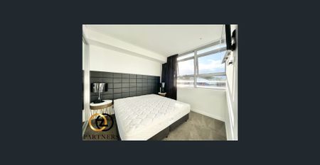 Fully furnished two bedroom apartment in heart of Chatswood - Photo 3