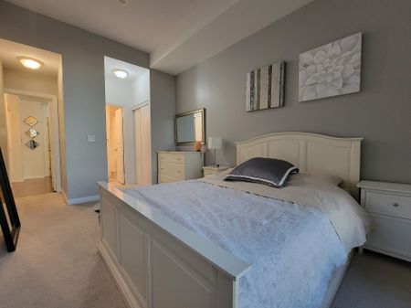 For Lease - 220 Burnhamthorpe Road Unit# 3307, Mississauga, Ontario - Photo 4