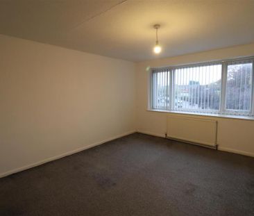 3 bedroom detached house to rent - Photo 5