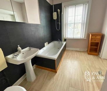 32a Main Street, Royal Hillsborough, BT26 6AE - Photo 4