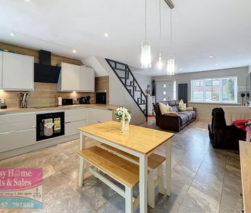 3 bedroom semi-detached house to rent - Photo 2