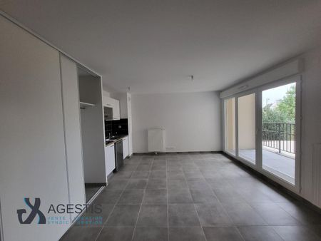 APPARTEMENT T2 48M - Photo 3
