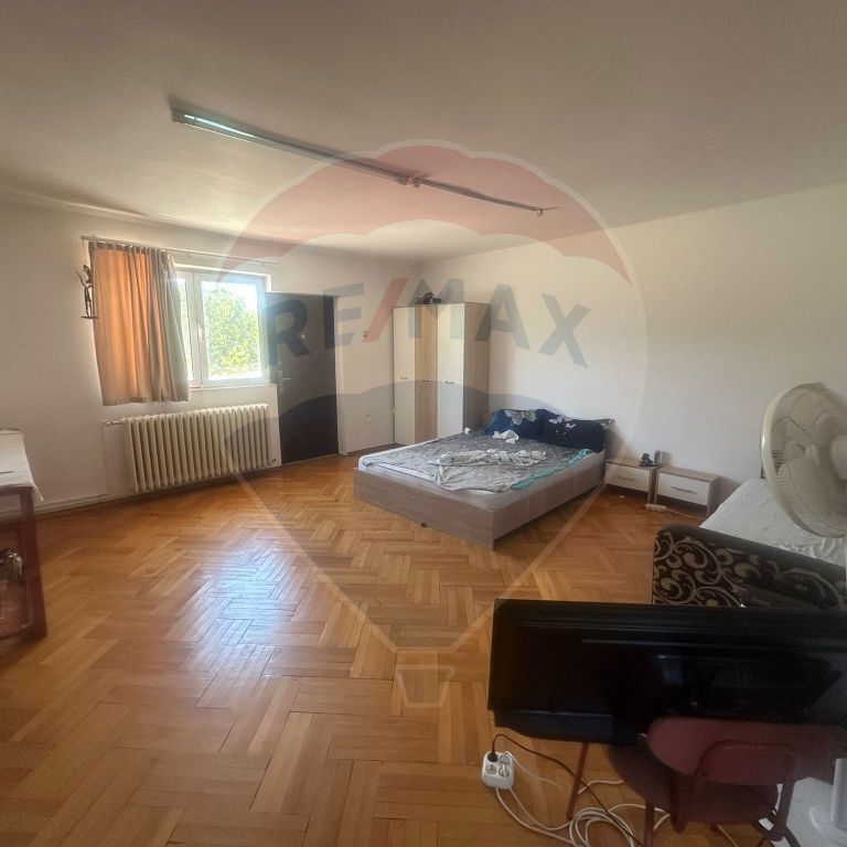 Inchiriere casa zona Andronache - Fotografie 1