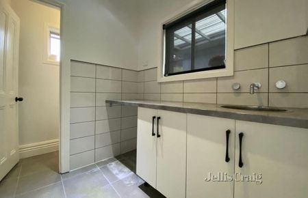 1/47 Surrey Street, Pascoe Vale - Photo 2