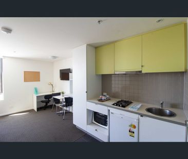 212/2 Eastern Place, Hawthorn East, Vic 3123 - Photo 5