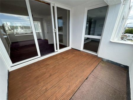 3 bedroom apartment to rent - Photo 3