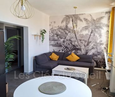 Location appartement 2 pièces 35 m² Toulon - Photo 4