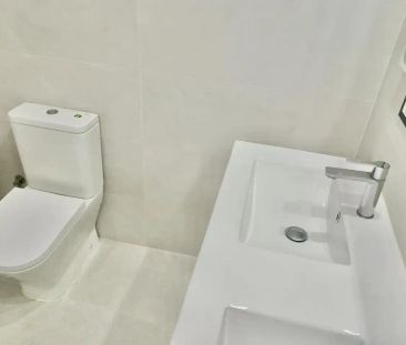 Piso de alquiler en Carrer de Ramon y Cajal, Camp d'en Serralta - Photo 2