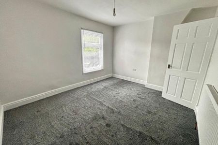 Dierden Street - Photo 4