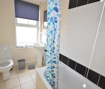 Bournemouth Wycliffe Road Winton, BH9, Dorset - Photo 2