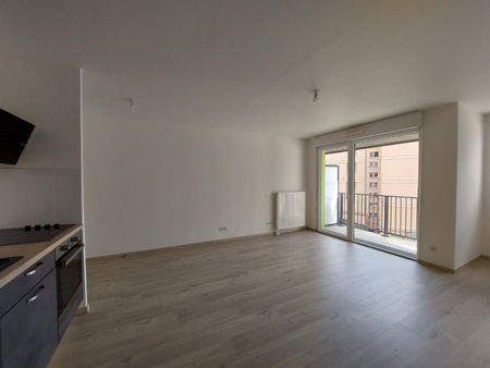 location Appartement T3 DE 58.91m² À ROUEN - Photo 4