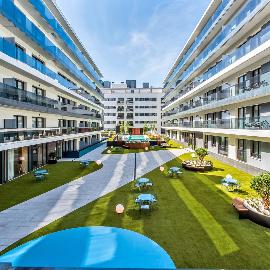 Piso de alquiler en Carrer Gretel Ammann Martinez, 19, La Verneda i la Pau - Photo 1