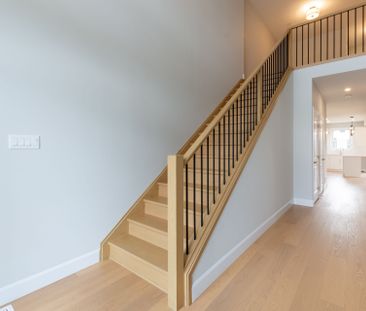 For Lease - 6453 Royal Magnolia Avenue, London South, Ontario - Photo 5