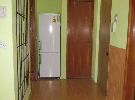 Apartament 2 camere, 55 mp, decomandat, zona strazii Brasov - Fotografie 4