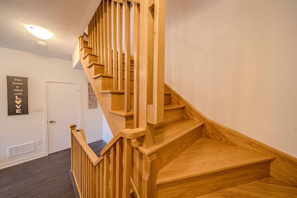 For Lease - 1865 Pickering Parkway Unit# 606, Pickering, Ontario - Photo 1