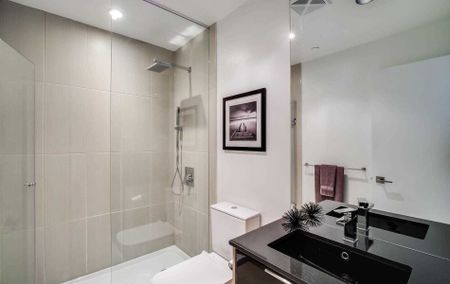 For Lease - 70 Temperance Street Unit# 4317, Toronto, Ontario - Photo 2