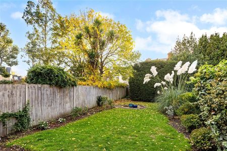 Parklands, Surbiton, KT5 flat to rent - Photo 5