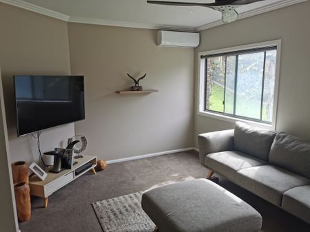 Pakenham - Photo 3