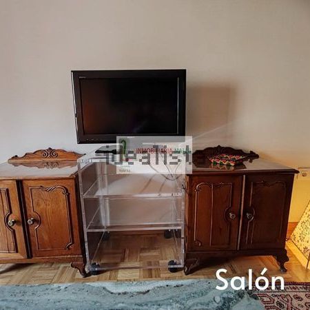 Alquiler de piso en CL Lila - Foto 1