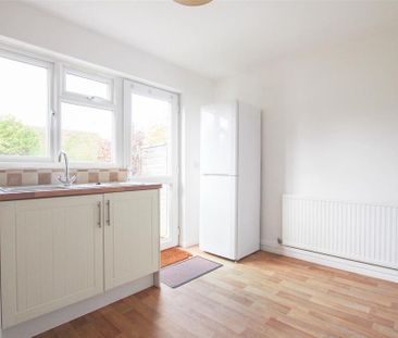 2 bedroom terraced house to rent - Photo 6