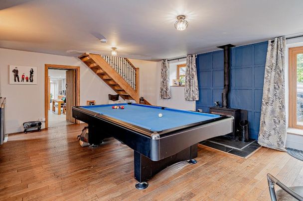 4 bedroom house to rent - Photo 1