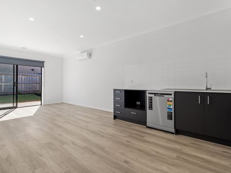 Brand New 3 Bedroom Home - Photo 2