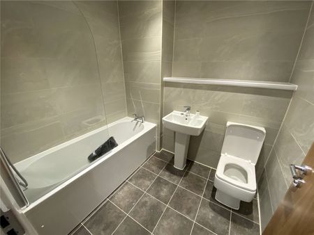 1 bedroom Flat To Rent - Photo 4