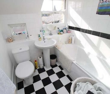 Oxford Court, Oxford Road, Colchester, Essex, CO3 - Photo 4