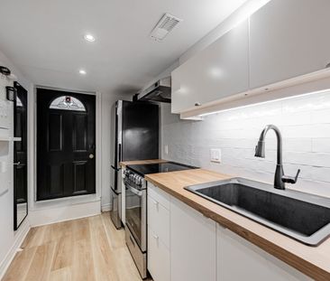 For Lease - 371 McRoberts Avenue Unit# Lower, Toronto, Ontario - Photo 3