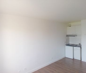 Location Appartement 1 pièce 19m² POISSY 78300 - Photo 2