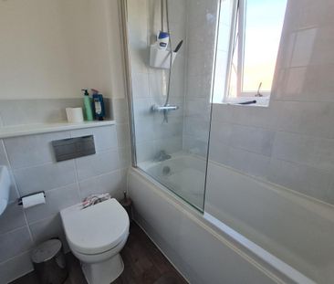 Farrier Close - Photo 4