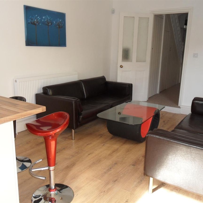 Coronation Road, Southville, Bristol - Photo 1