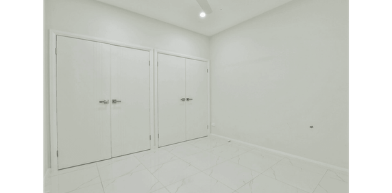 Modern 2 Bedroom Granny Flat - Photo 2
