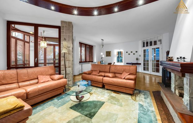 Warszawa, Mokotów, Mokotów Ksawerów, Aleja Wilanowska - Photo 1