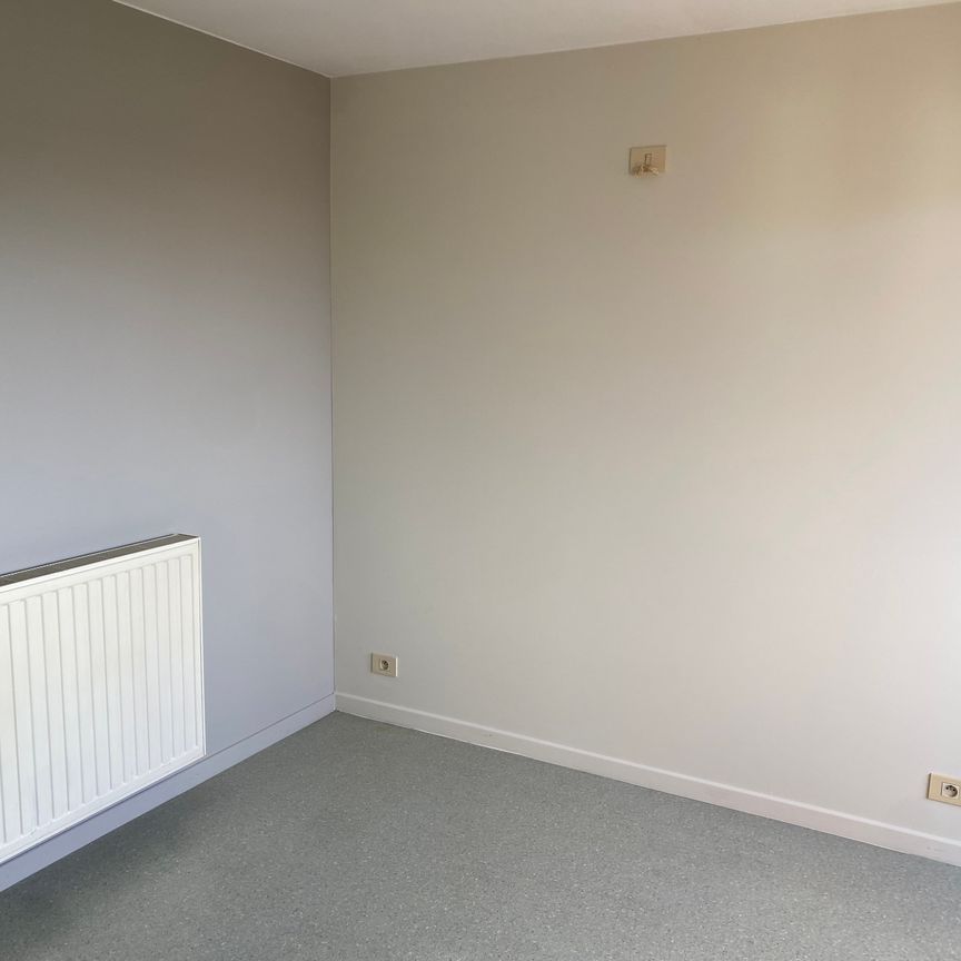 Instapklaar 2-slpk APPARTEMENT + GARAGE - Photo 1